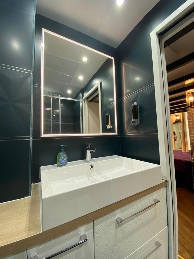 Beautiful mini Loft near Saint-Lazare Aparthotel Paris Exterior foto